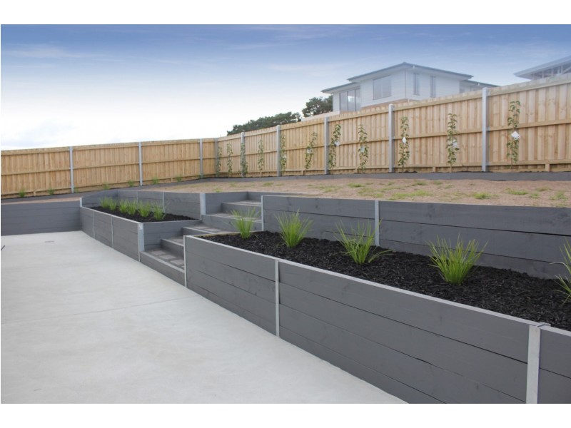 8 Norfolk Rise, San Remo VIC 3925