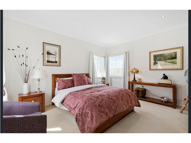 57 Redwood Drive, Cowes VIC 3922