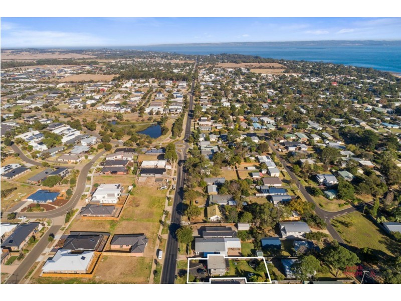 318 Settlement Road, Cowes VIC 3922