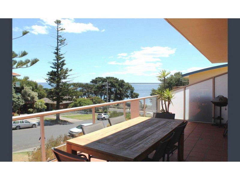 27/1-3 Warley Avenue, Cowes VIC 3922