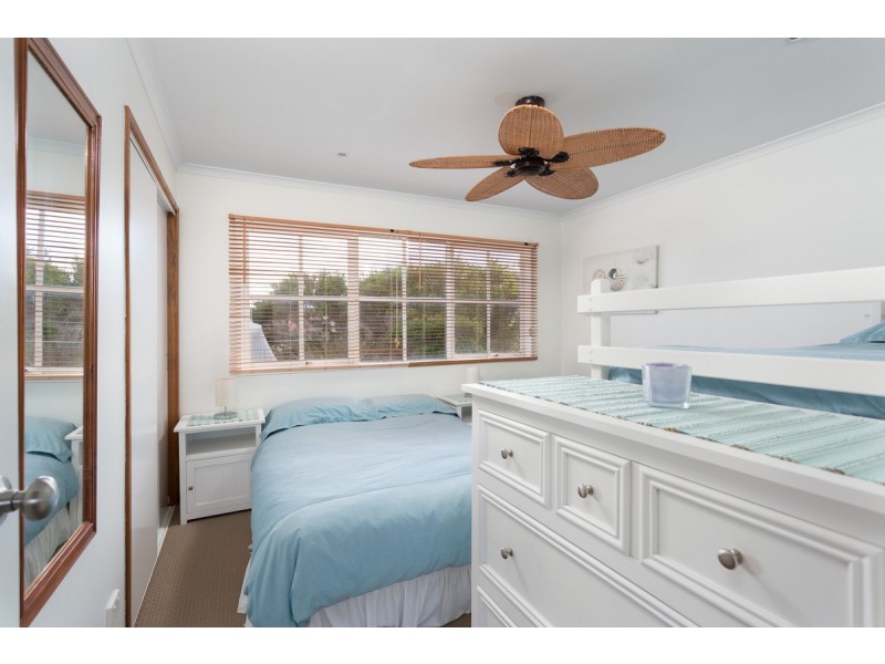 2 Seaview Crescent, Surf Beach VIC 3922
