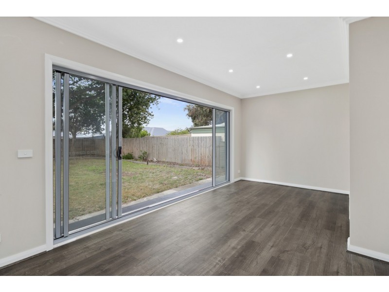23 Monash Avenue, Cowes VIC 3922