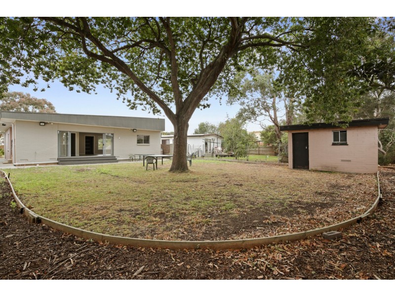 23 Monash Avenue, Cowes VIC 3922
