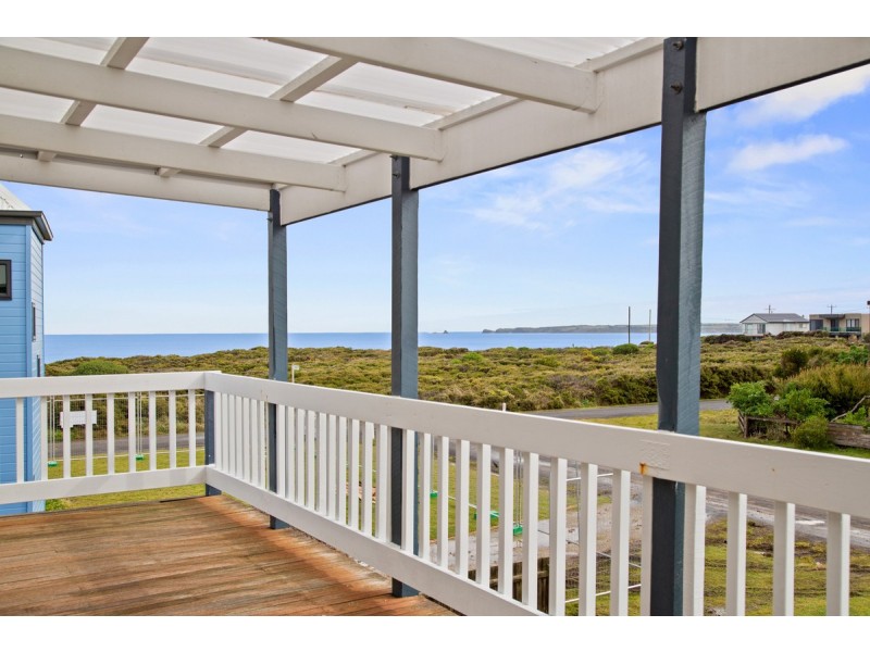 7 Links Street, Surf Beach VIC 3922