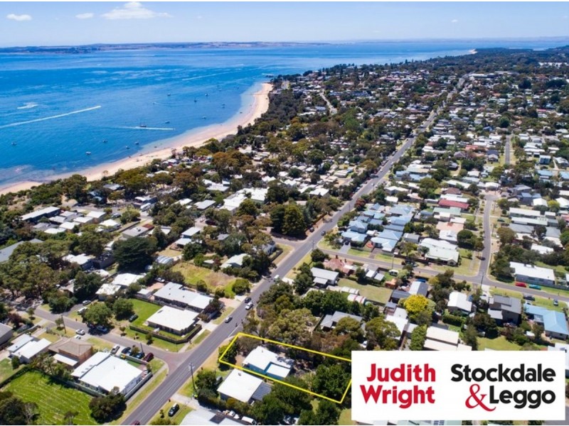 213 Church Street, Cowes VIC 3922