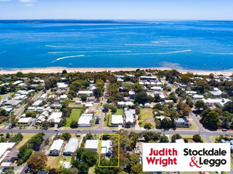 213 Church Street, Cowes VIC 3922