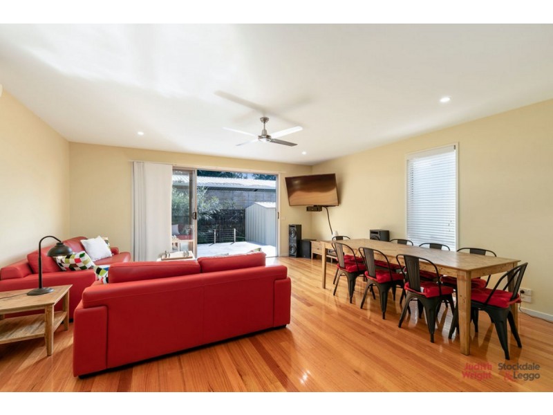 2/16 Beach Road, Rhyll VIC 3923