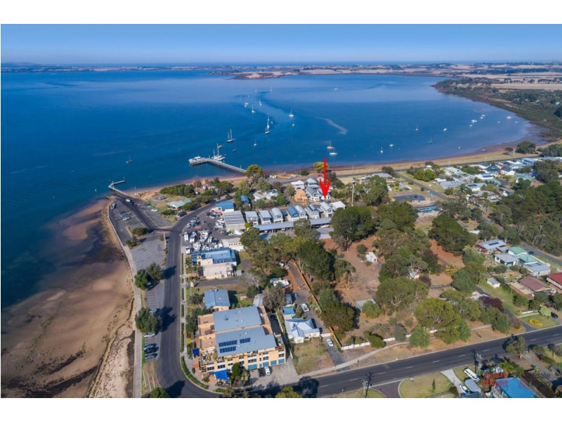 2/16 Beach Road, Rhyll VIC 3923