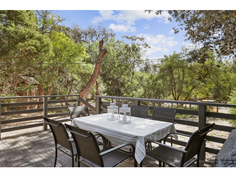 26 Bruce Road, Silverleaves VIC 3922