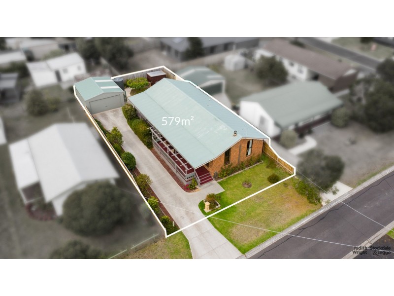 51 Mchaffie Drive, Cowes VIC 3922