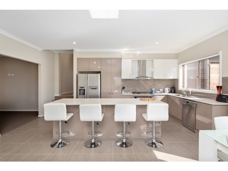 15 Curlew Way, Cowes VIC 3922