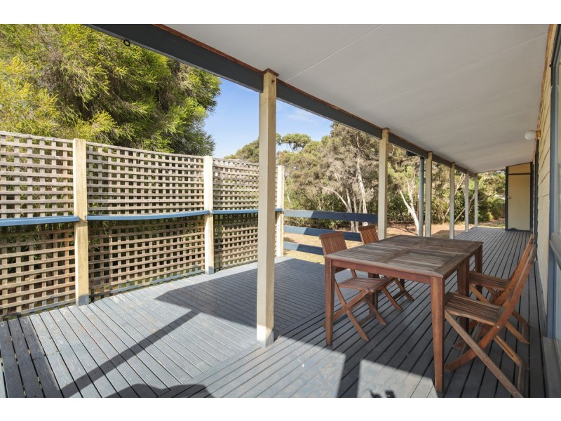 9 Evenglow Court, Smiths Beach VIC 3922
