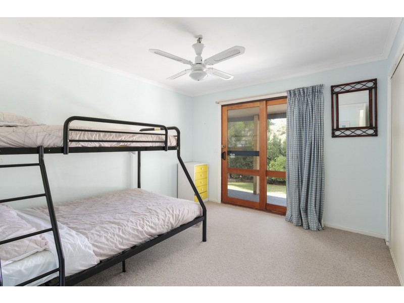 9 Evenglow Court, Smiths Beach VIC 3922