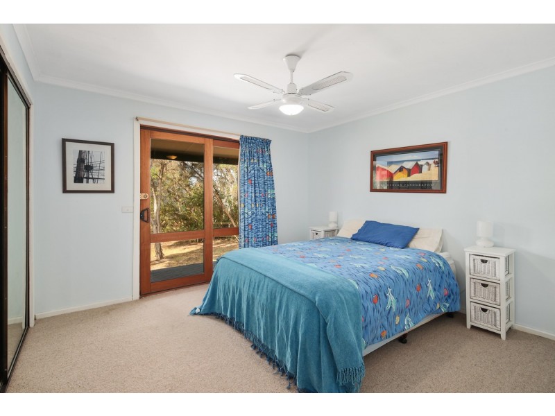 9 Evenglow Court, Smiths Beach VIC 3922