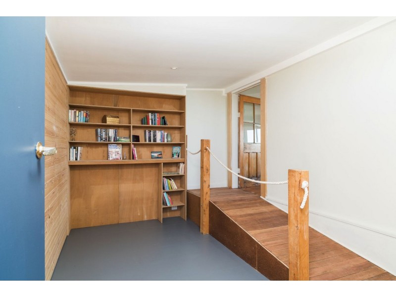 11 The Mount, San Remo VIC 3925
