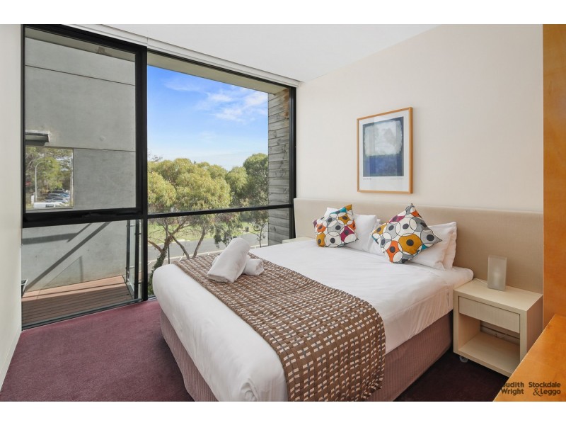 21/9-11 Bass Avenue, Cowes VIC 3922