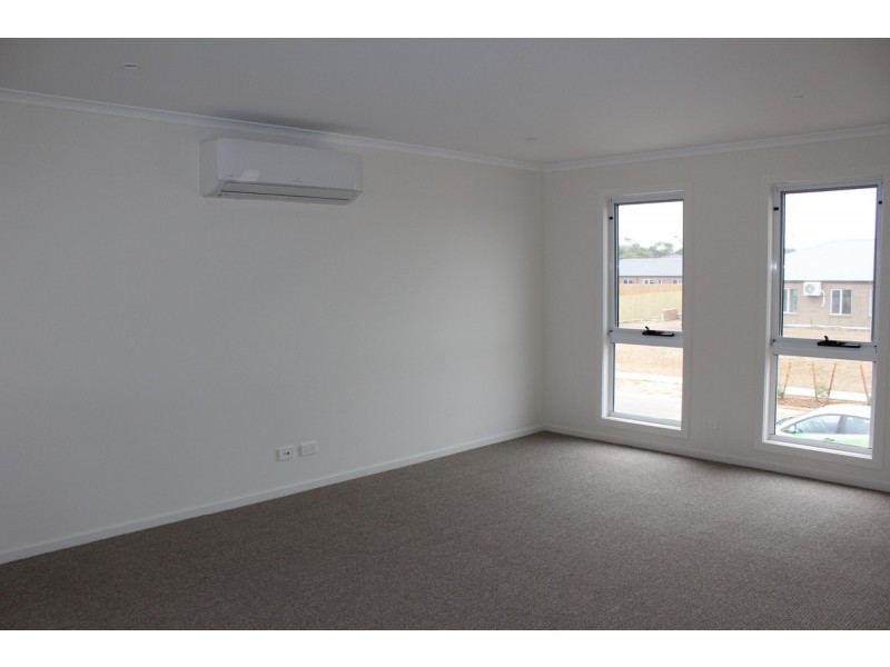 17 Hope Way, Cowes VIC 3922