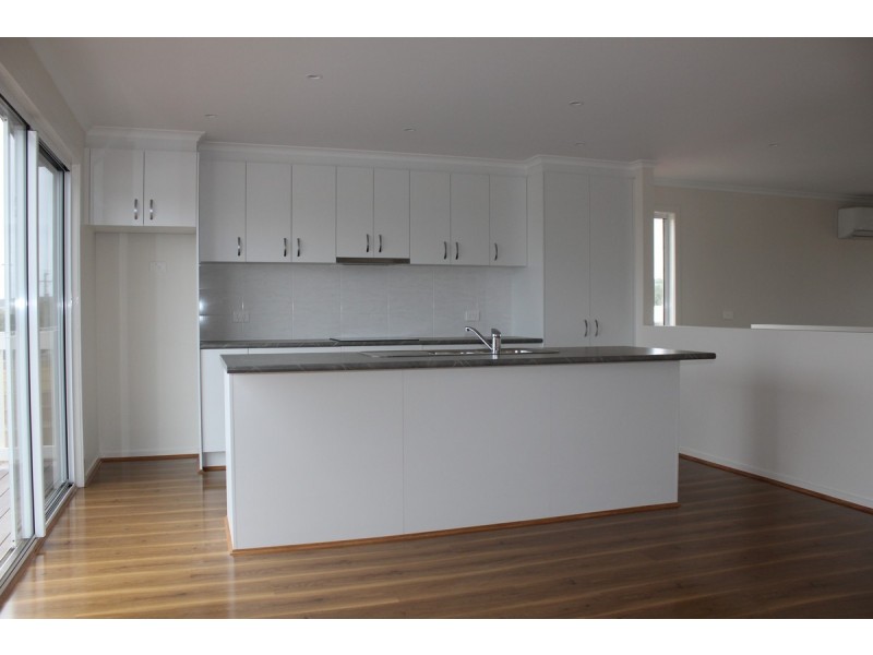 17 Hope Way, Cowes VIC 3922