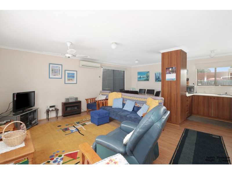 51 Wyndham Avenue, Cowes VIC 3922