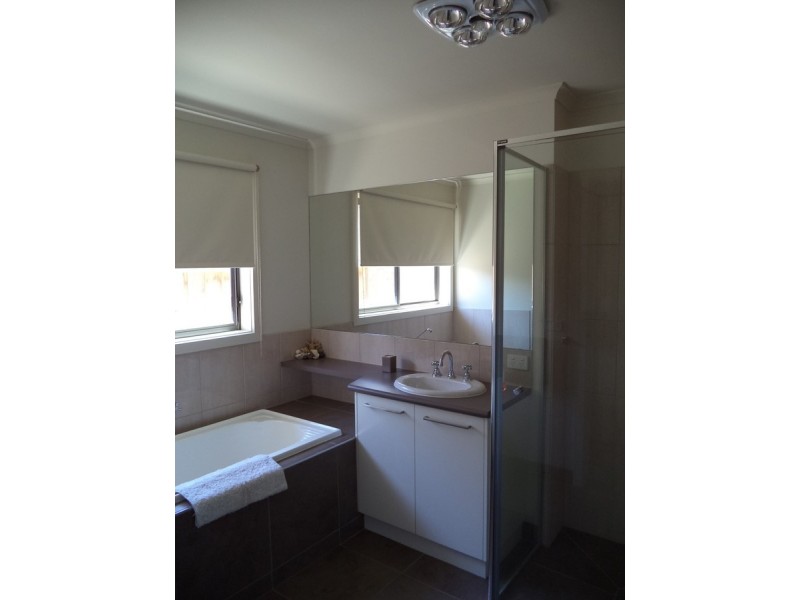 3 Possum Place, Cowes VIC 3922