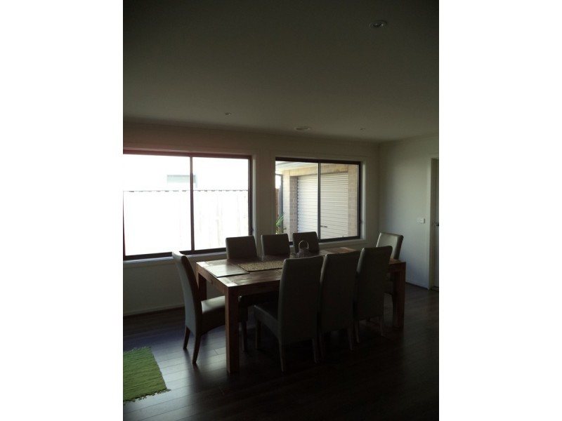 3 Possum Place, Cowes VIC 3922