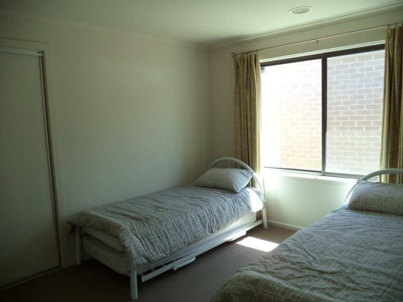 3 Possum Place, Cowes VIC 3922