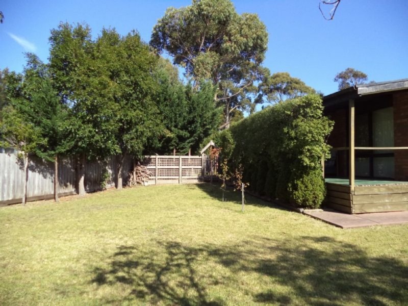 11 Endeavour Court, Cowes VIC 3922