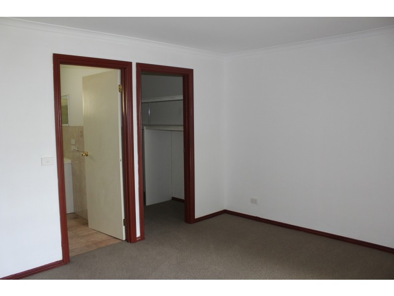 10 Scenic Drive, Cowes VIC 3922