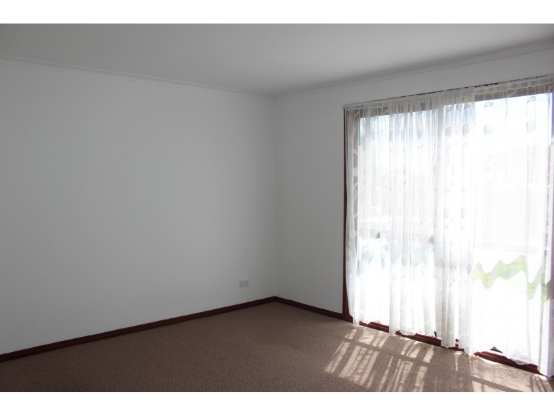 10 Scenic Drive, Cowes VIC 3922