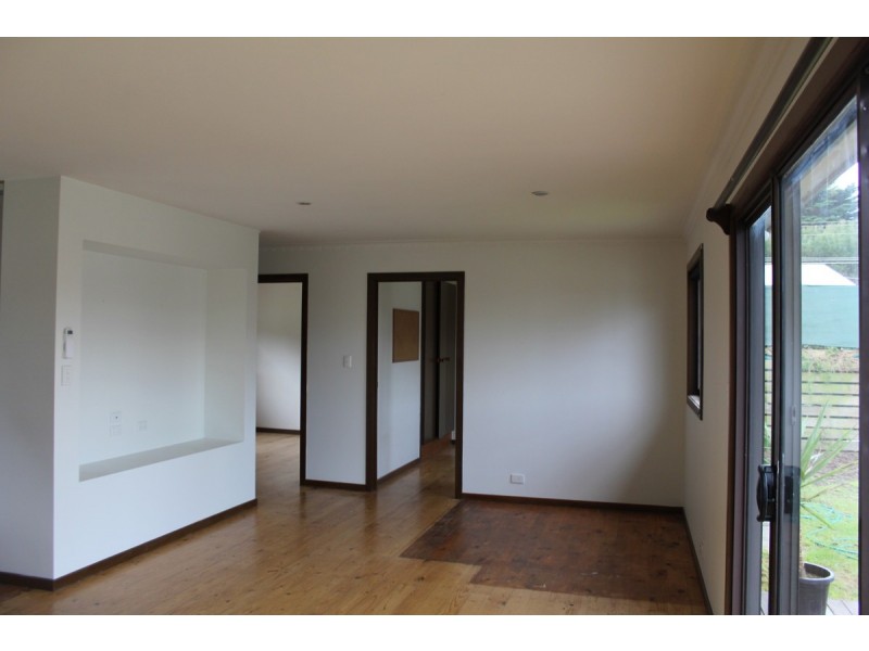 16 Second Avenue, Cape Woolamai VIC 3925