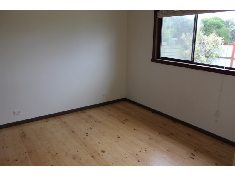 16 Second Avenue, Cape Woolamai VIC 3925