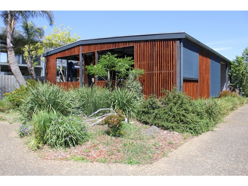 49 Phillip Island Road, Sunset Strip VIC 3922