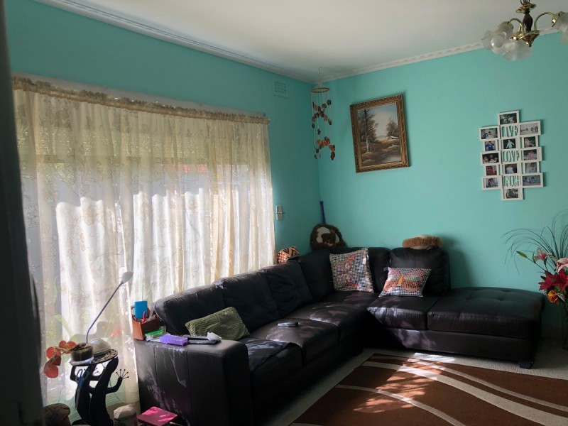 41 Station Avenue, St Albans VIC 3021