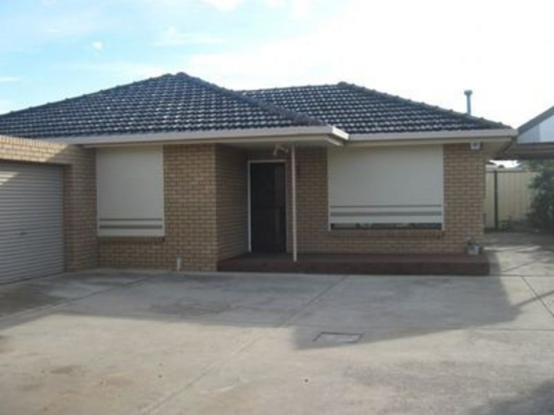 2/21 Adams Street, St Albans VIC 3021