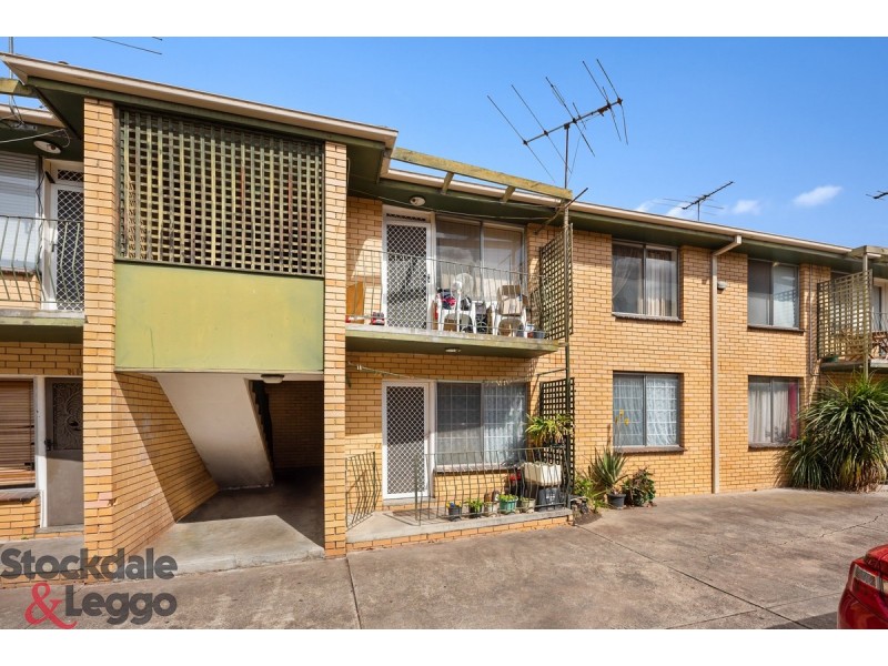 10/18 Ridley Street, Albion VIC 3020