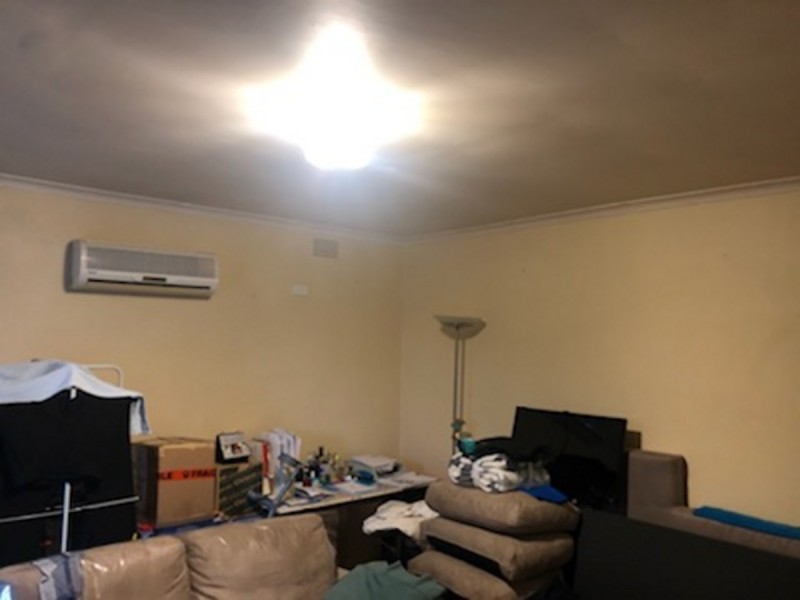 4/16 BUCHANAN Street, St Albans VIC 3021