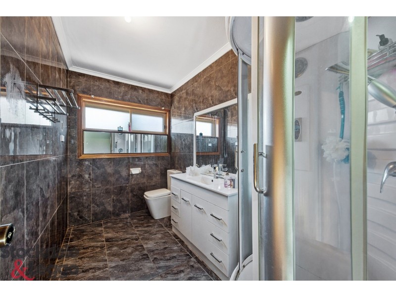 2 Attley Court, Keilor Downs VIC 3038