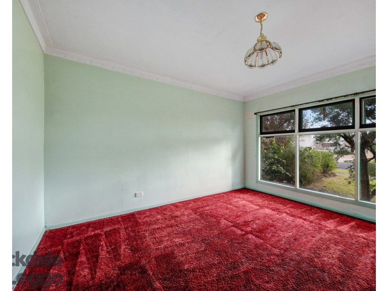 86 Vincent Avenue, St Albans VIC 3021