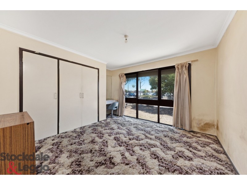 143 St Albans Road, St Albans VIC 3021