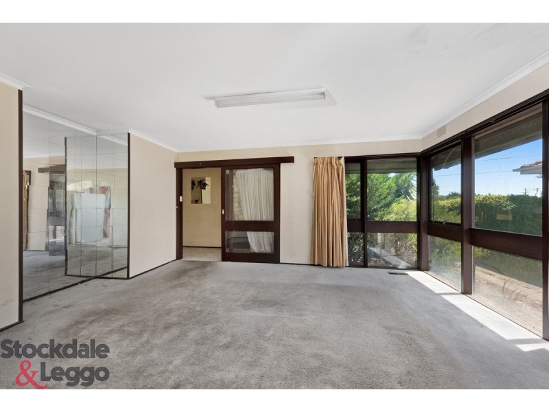 143 St Albans Road, St Albans VIC 3021