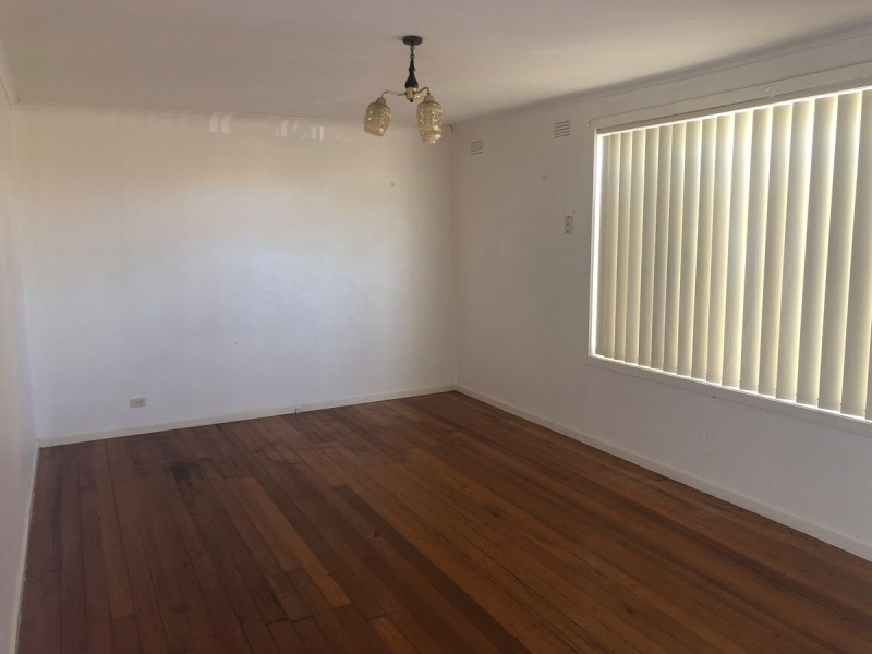 26 Tasman Avenue, Deer Park VIC 3023