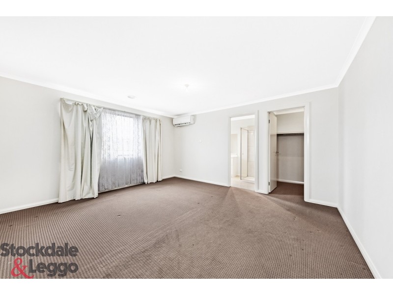 1/18 Bent Street, St Albans VIC 3021