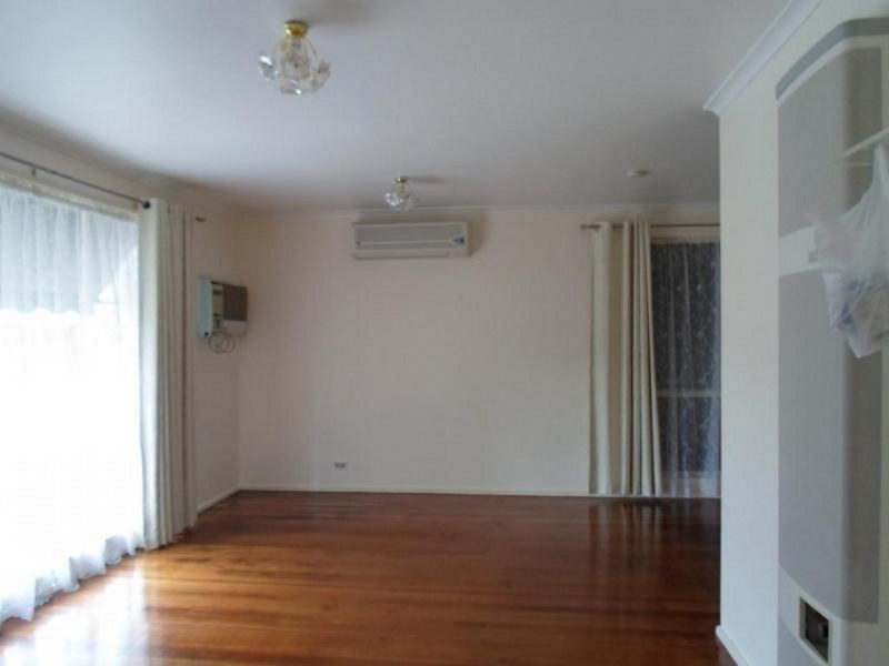 7 Cory Court, Kings Park VIC 3021