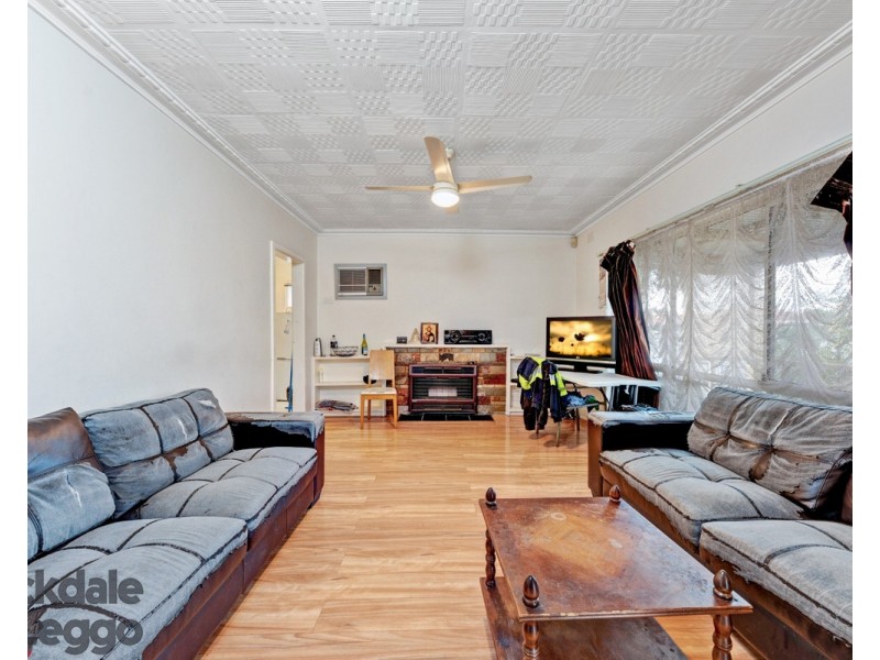 33 Butler Street, St Albans VIC 3021