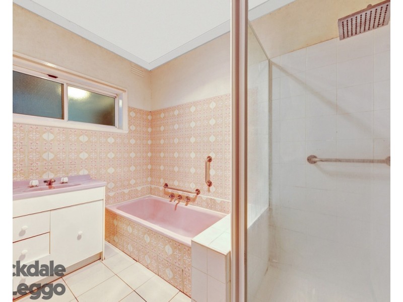 33 Butler Street, St Albans VIC 3021