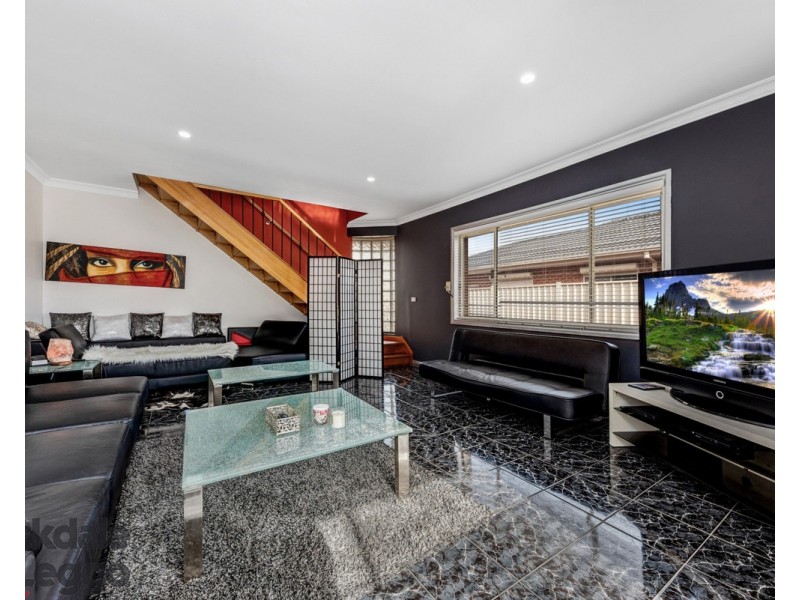 2/5 Ruth Street, St Albans VIC 3021