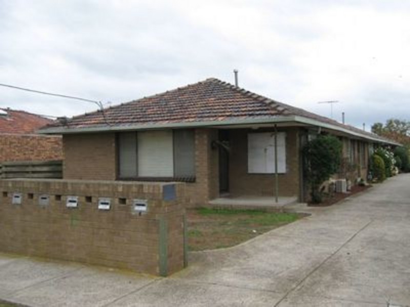 3/13 Adelaide Street, St Albans VIC 3021