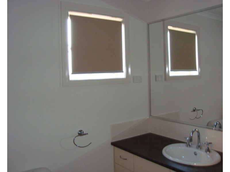 91 VICTORIA Road, Sydenham VIC 3037