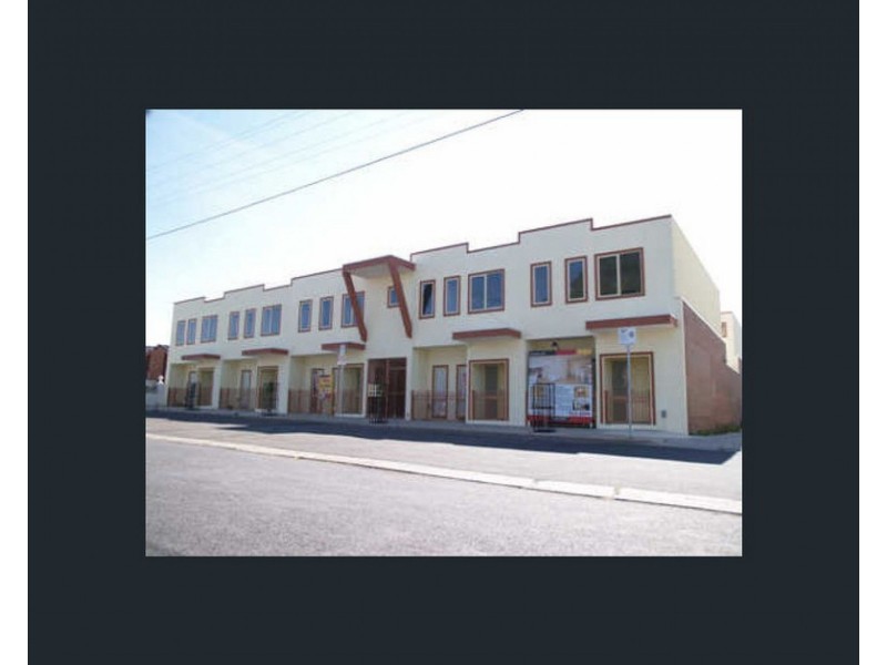 9/2 McArthur Avenue, St Albans VIC 3021