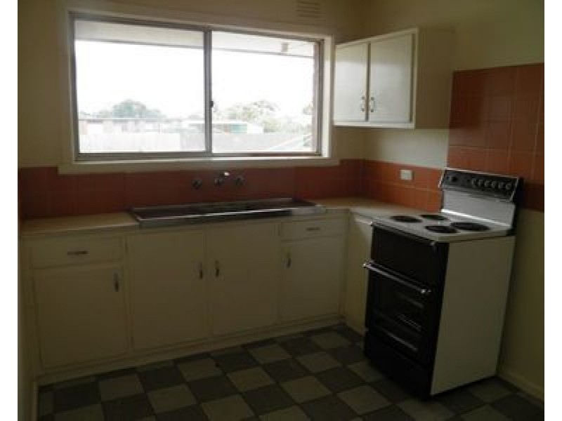 6/37 St Albans Road, St Albans VIC 3021